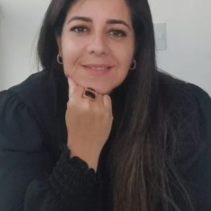 Roselaine Silvana Pereira Favaro